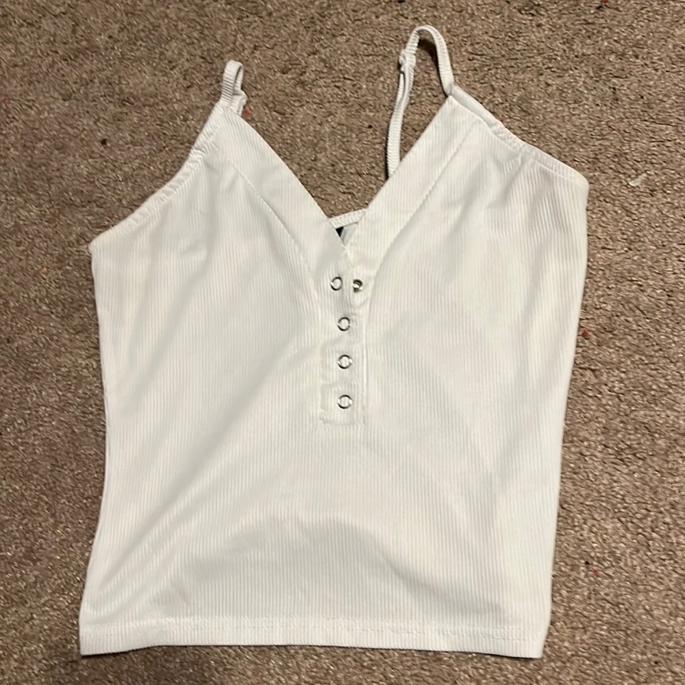 Ribbed white button up cropped tank. Fitted and stretchy. Fits small-medium!
